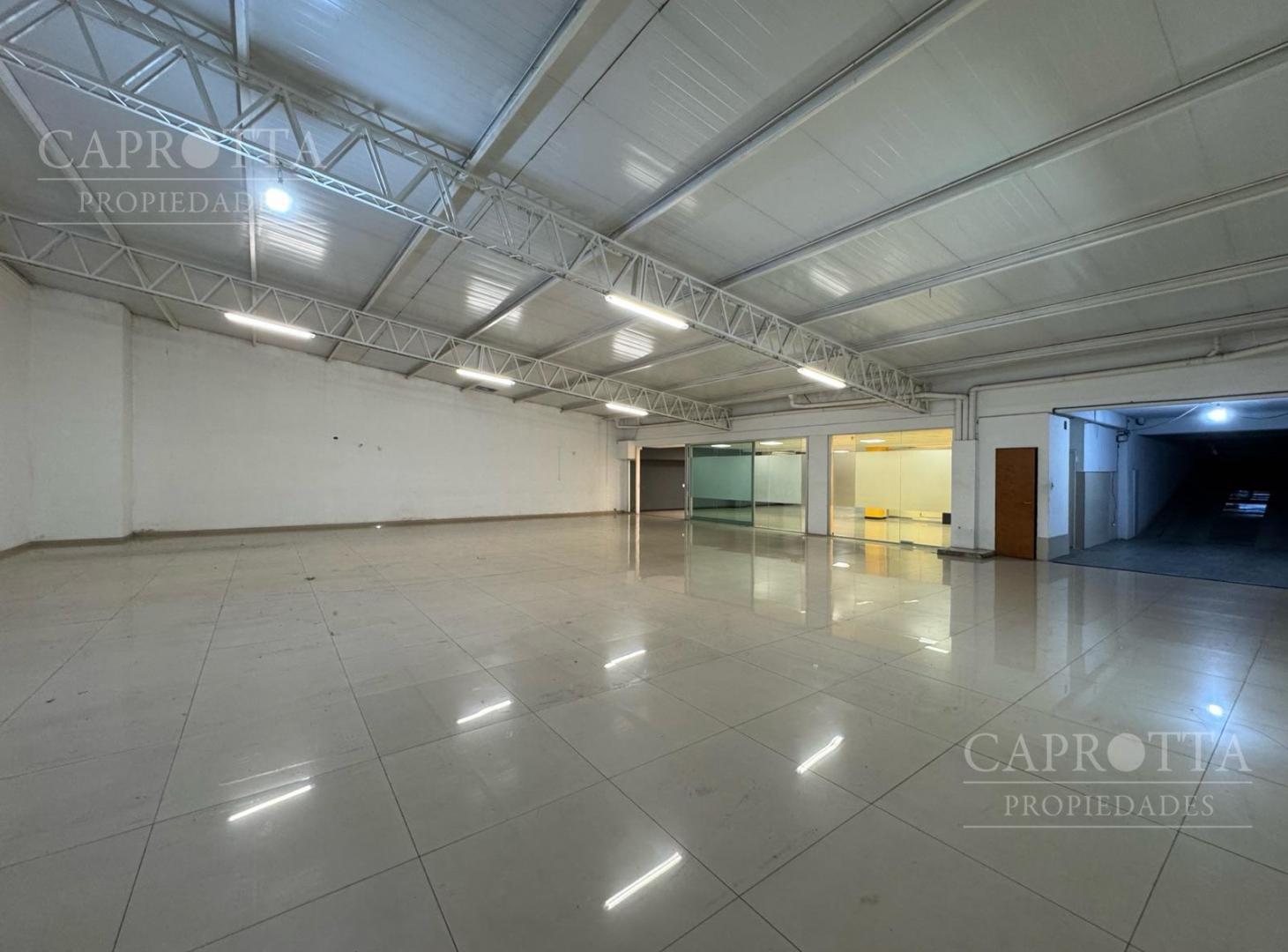 Foto de Local comercial en alquiler en Villa Devoto 570 metros cubiertos, imagen 4