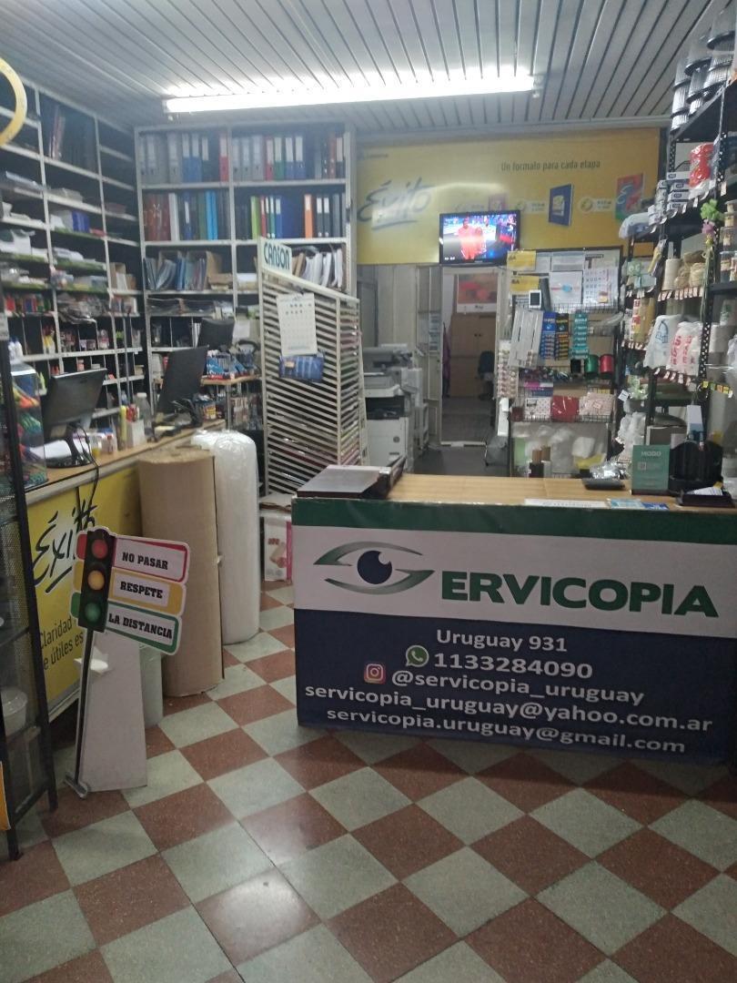 Foto de Excelente Local comercial, 100mts , Uruguay al 900, imagen 2