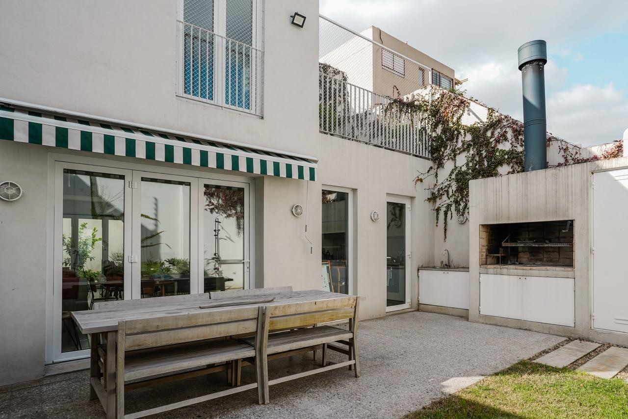 Foto de PH en Saavedra de 4 ambientes - Jardín y parrilla, imagen 2