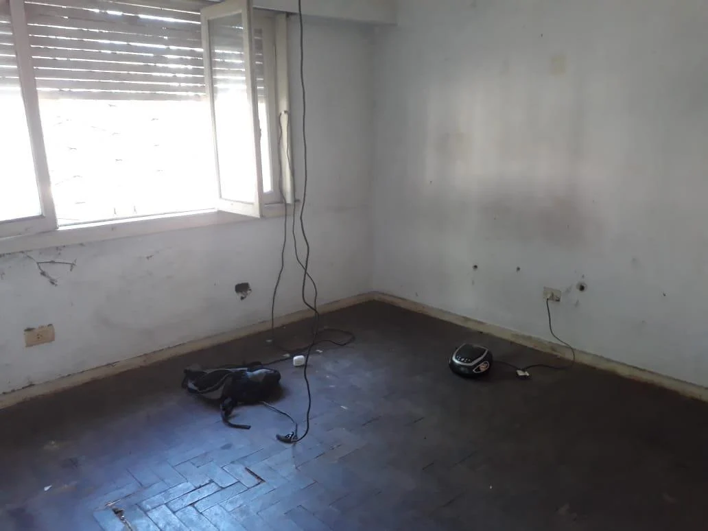 Casa de 3 Amb. con Local - Terraza - Zona Centrica 1