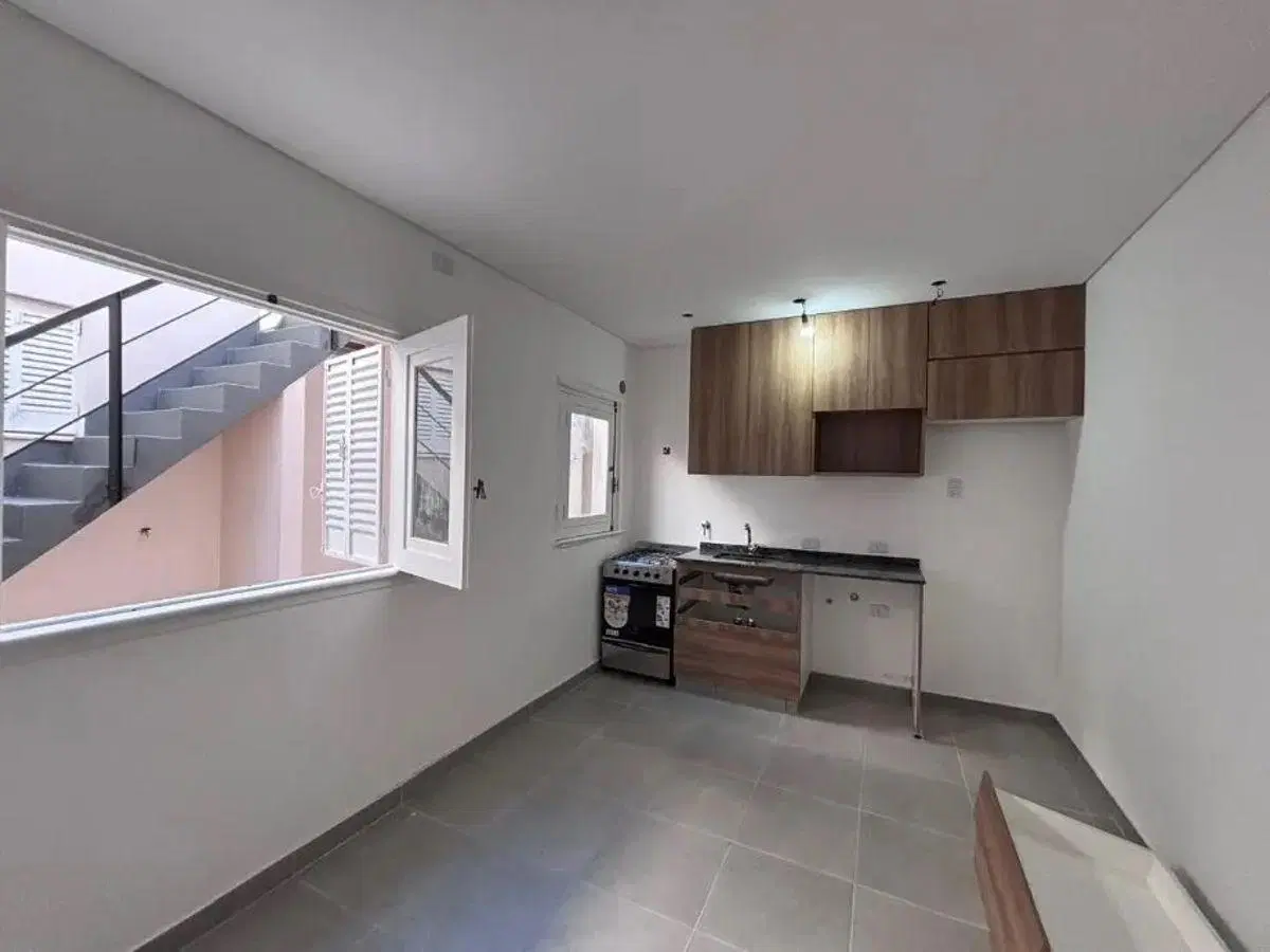 Hermoso PH de 3 ambientes en venta en Gerli a Estrenar 1