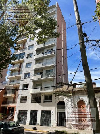Foto de ALQUILER SEMIPISO PASAJE STORNI 700 ROSARIO, imagen 2