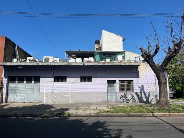 Galpón en Lanús Oeste 1