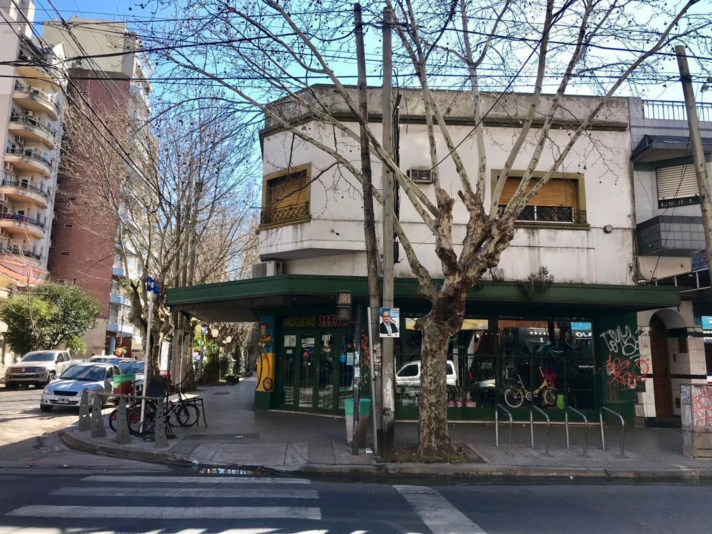 Local - Lanús Oeste