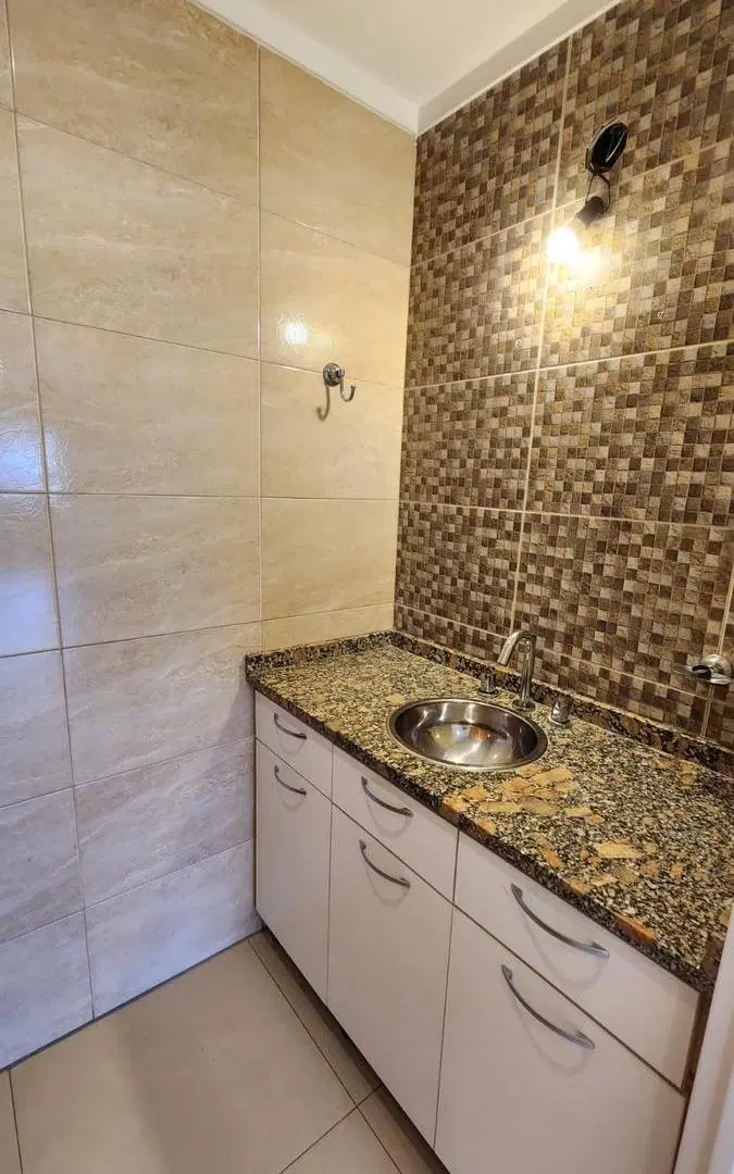 Departamento en Lanús Oeste 5