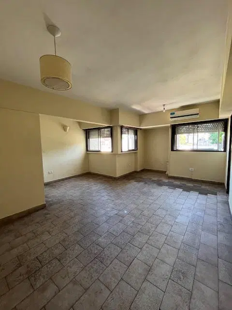 Departamento en Lanús Este 3