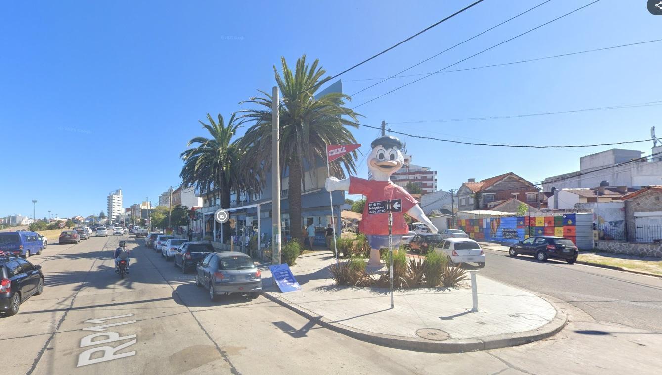 Edificio Comercial en Punta Mogotes