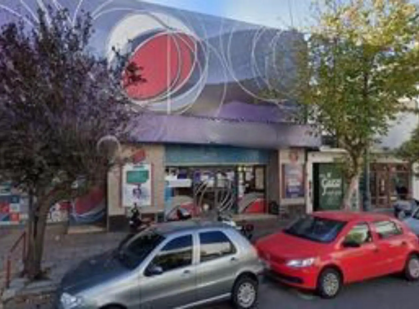 Amplio Local en Centro 1
