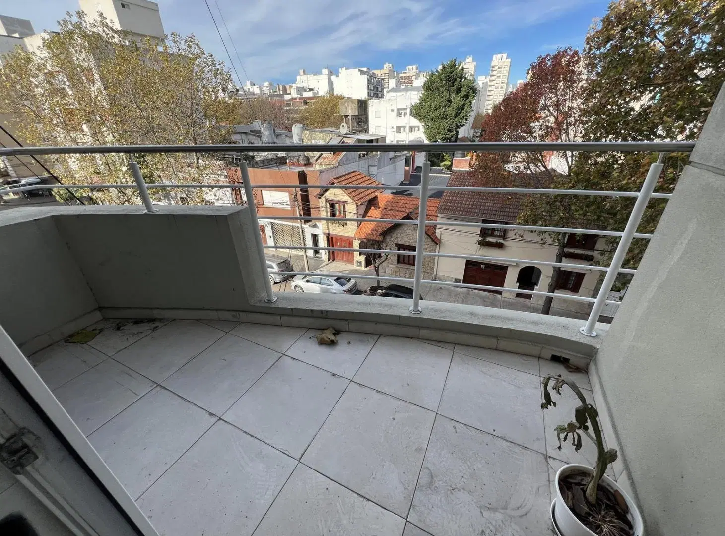 Departamento de 2 ambientes en La Perla 4
