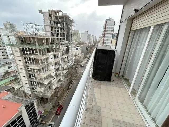 Departamento en Plaza Mitre 3
