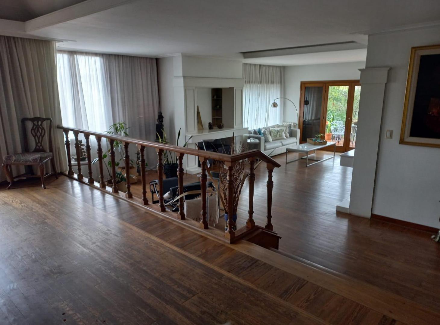 Foto de Venta en block 3 deptos de 3 y 4 amb quincho parque cocheras en Divino, imagen 4