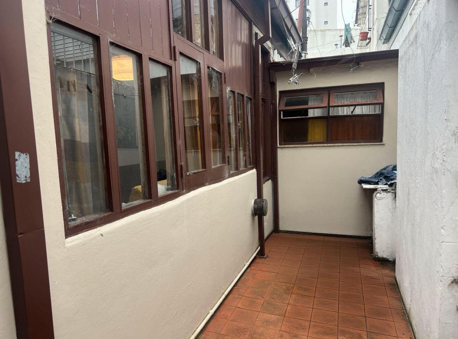 Foto de Venta PH en 4 amb. a reciclar Plaza Rocha Mar del Plata, imagen 3
