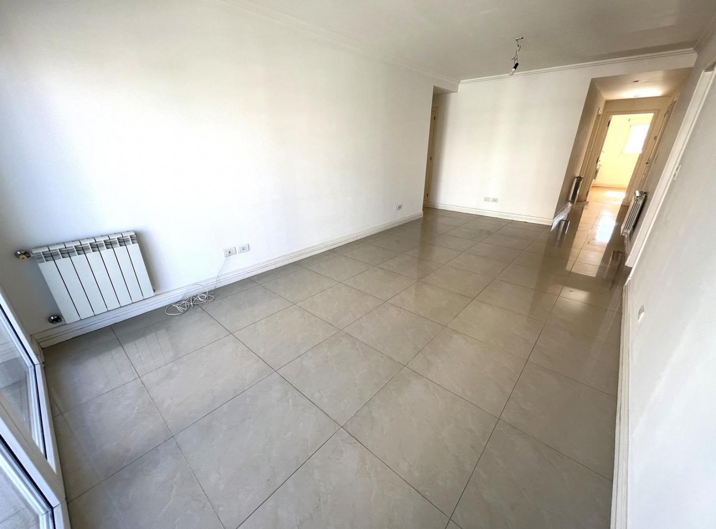 Foto de Alquiler Departamento de 3 ambientes en Plaza Mitre, imagen 3
