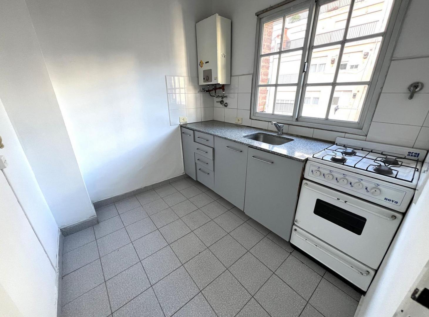 Foto de Alquiler de Departamento 2 ambientes en Guemes, imagen 3