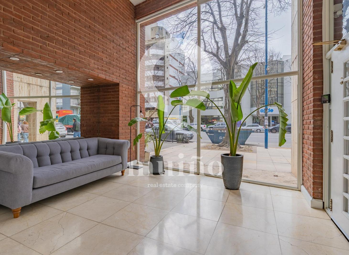 Foto de Venta piso 4 amb. dependencias, exclusivo, en Plaza Mitre Mar del Plata, imagen 1