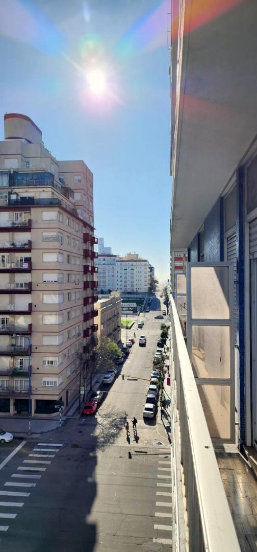 Foto de Venta depto 2 ambientes a la calle, próximo a la playa, Centro, Mar del, imagen 5