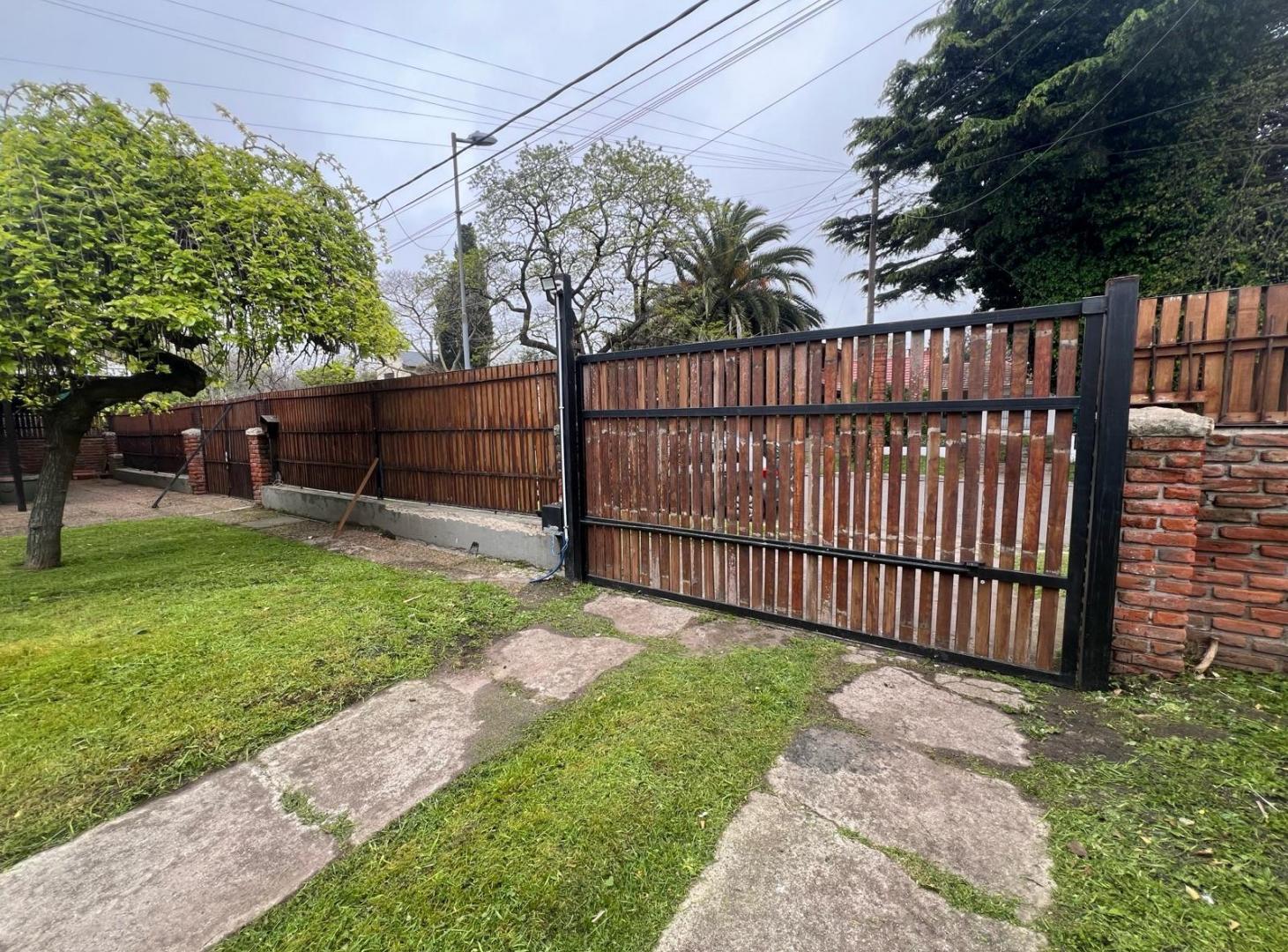 Foto de Alquiler de Casa en Bosque Alegre 4 ambientes, imagen 4