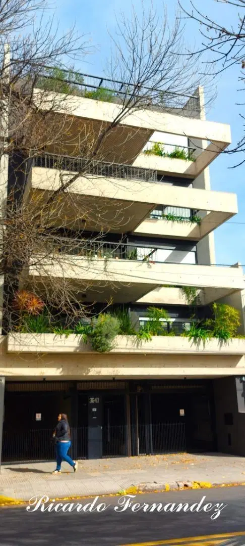 IMPECABLE 2 AMBIENTES CONTRAFRENTE CON BALCON TERRAZA 2 AÑOS 1