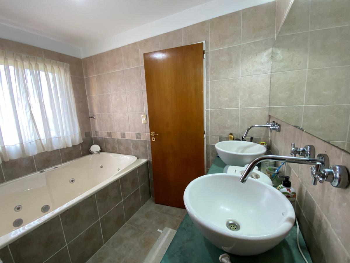 Foto de Campo Grande. Casa en venta de 3 dormitorios y escritorio, imagen 4