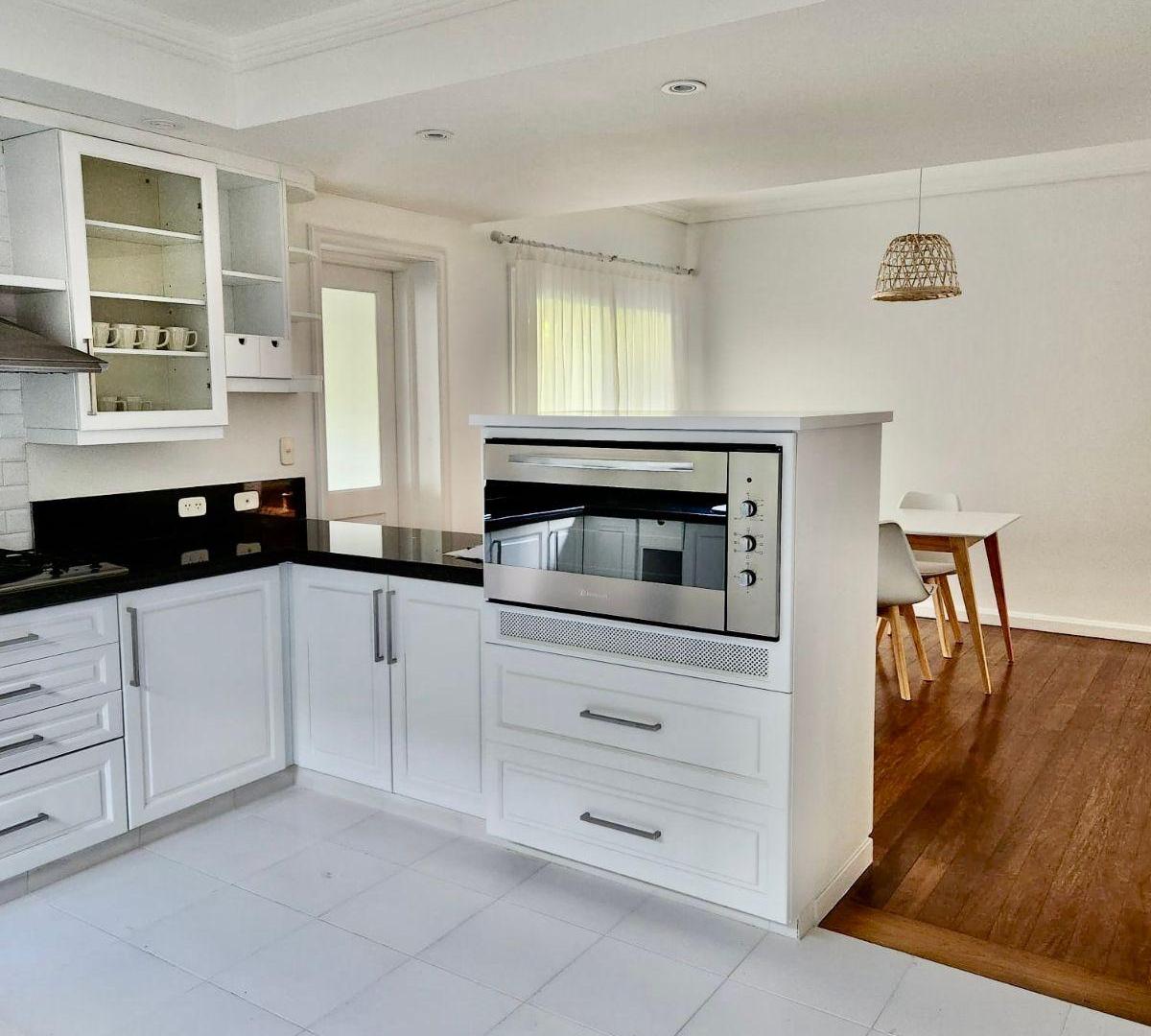 Foto de Ayres de Pilar, impecable casa en alquiler con muebles, imagen 4