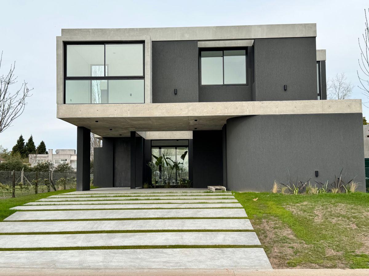 Foto de LINDÍSIMA CASA MODERNA A ESTRENAR. Con acceso próximo a Panamericana., imagen 4