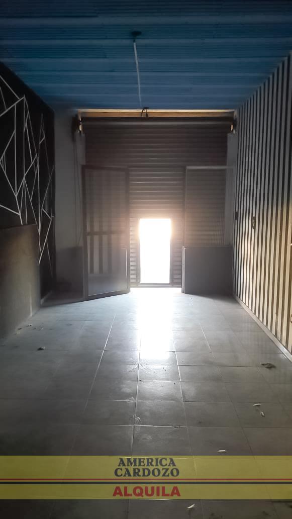 Local Comercial Sobre Filiberto 27 m², Pompeya, Merlo 5