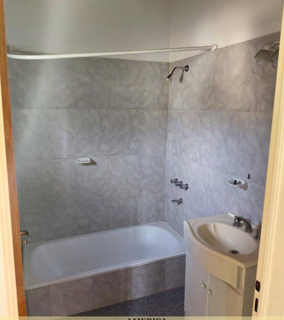 Foto de CHALET 6 AMBIENTES, 440 M2, LA REJA FINANCIA DUEÑO, imagen 5