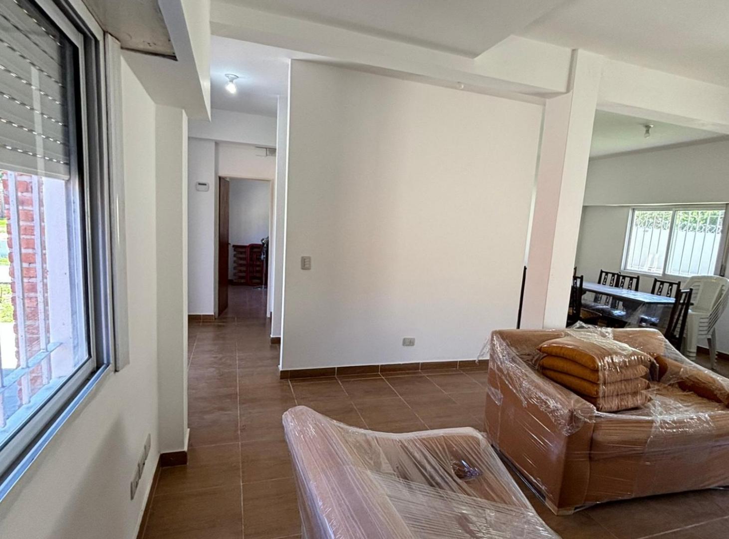 Foto de Chalet 6 Ambientes 537 M2, Barrio Sol Azteca, La Reja Moreno Financia, imagen 4