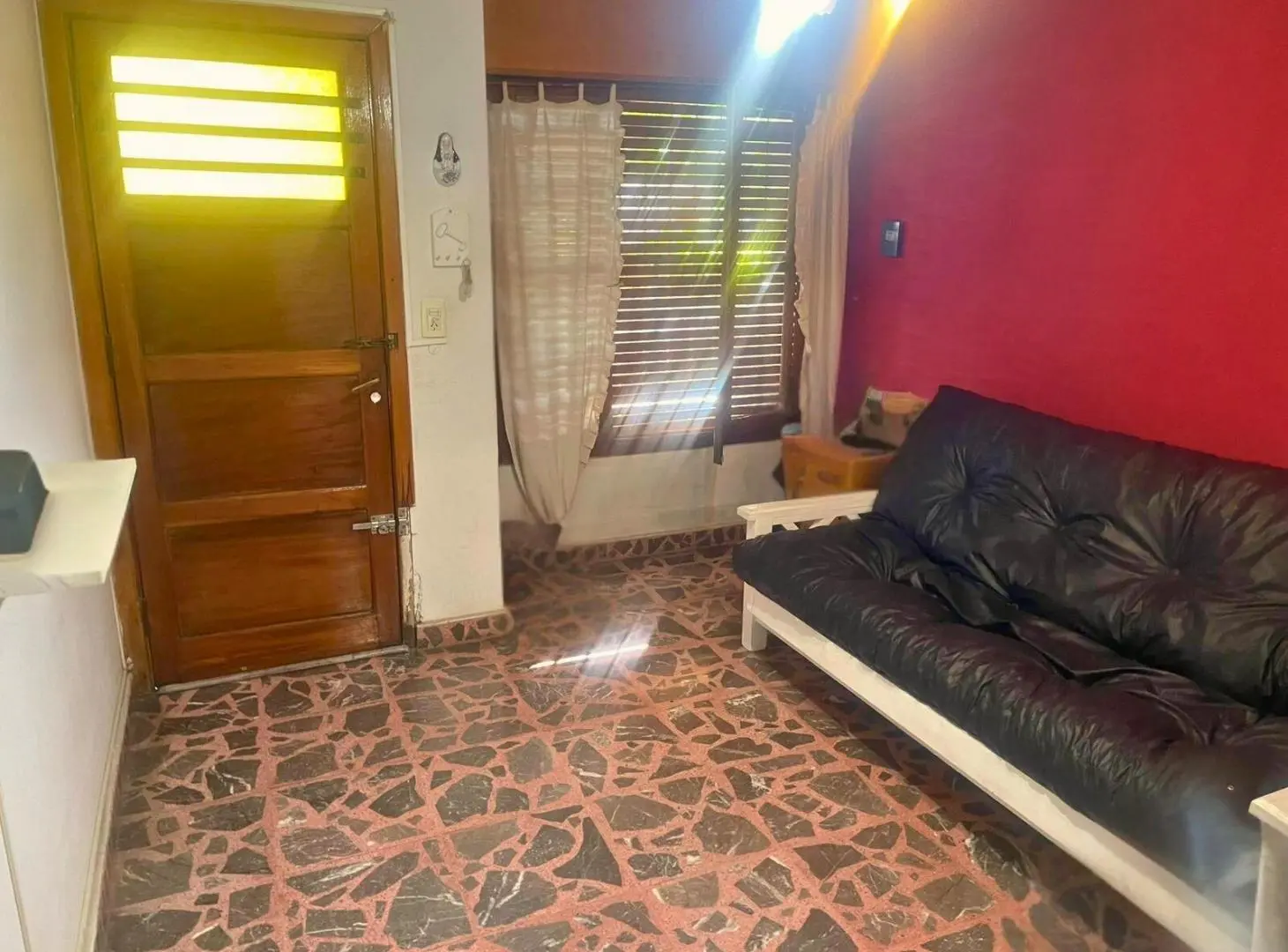 Casa Chalet VENTA 4 AMBIENTES PASO DEL REY 2