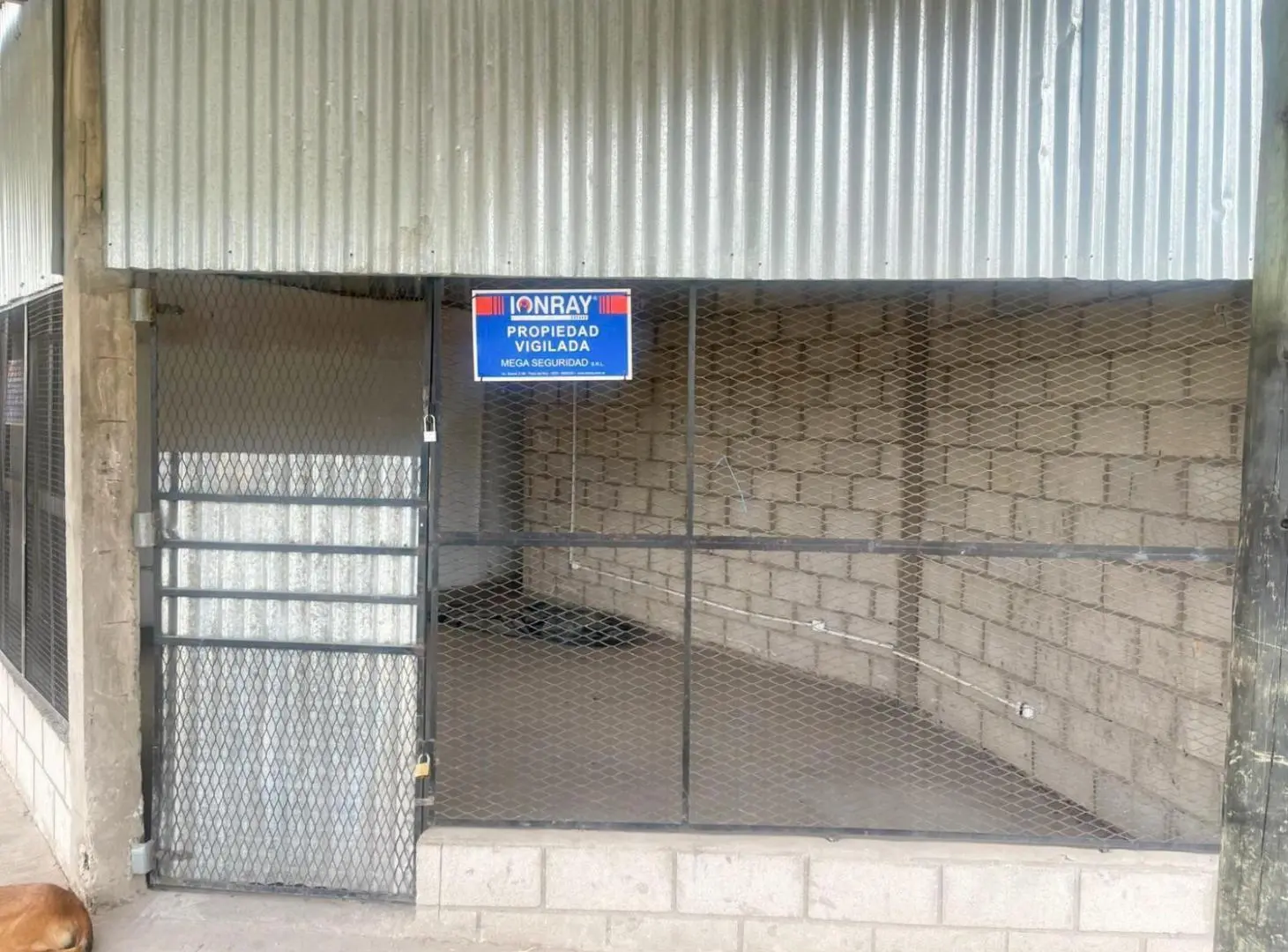 LOCAL ESQ ACCESO OESTE ALTURA Paso Del Rey 2