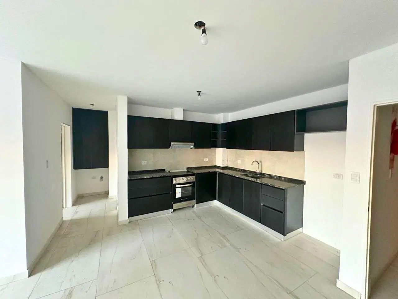 Departamento 2 Ambientes a Estrenar con Balcón Terraza en Moreno Centro 2