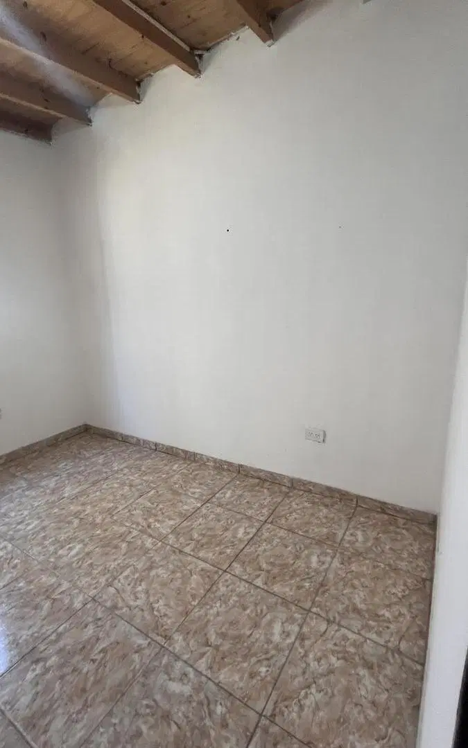 CASA PH 2 AMBIEMTES ALQUILER LA PERLITA MORENO 3