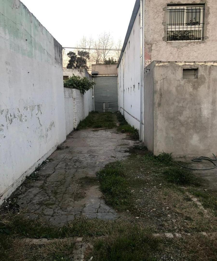 Foto de GALPON 119 CUB. ALQUILER AV. VICTORICA MORENO, imagen 2