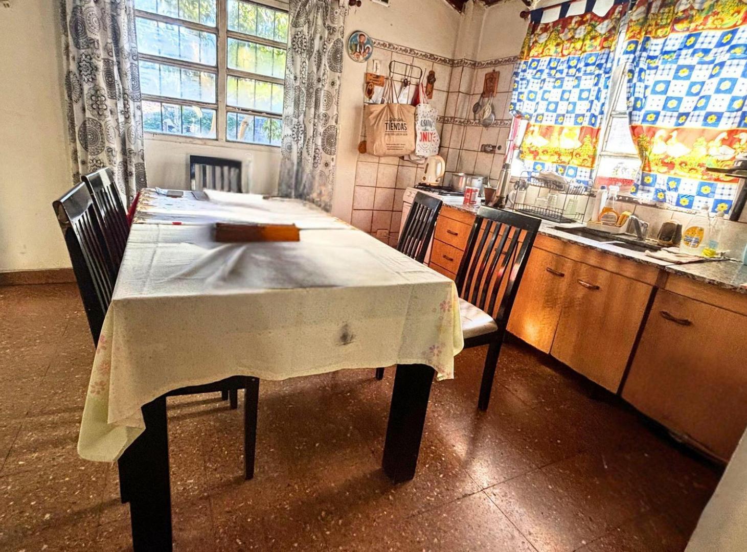 Foto de Casa 6 Ambientes Lote 750 m² Apto Crédito Paso del Rey Moreno, imagen 3