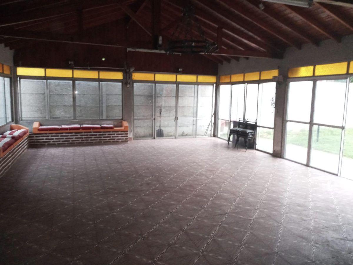 Foto de VENTA CASA QUINTA 985MT2 GRAN DIMENSION PILETA QUINCHO TECHADO PARRILLA, imagen 2