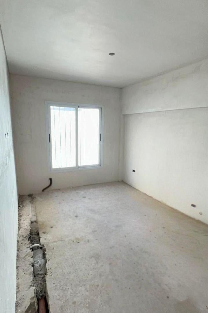 Foto de Dúplex en venta 3 ambientes Castelar Sur con cochera, imagen 3