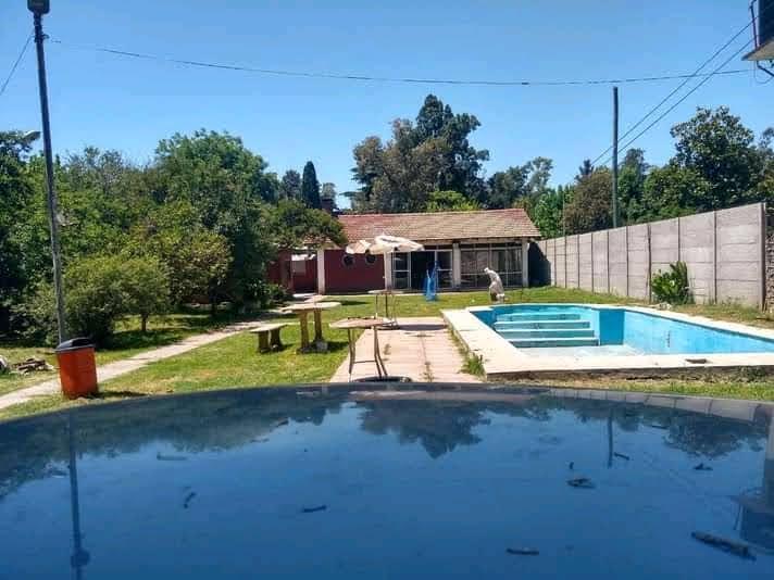 Foto de VENTA CASA QUINTA 985MT2 GRAN DIMENSION PILETA QUINCHO TECHADO PARRILL, imagen 3