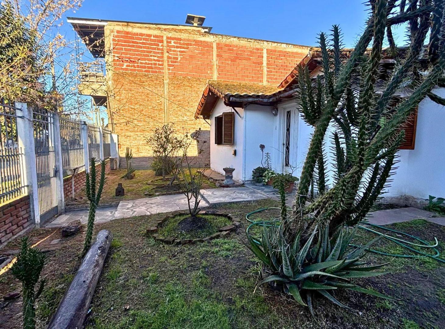 Foto de Casa 6 Ambientes Lote 750 m² Apto Crédito Paso del Rey Moreno, imagen 4