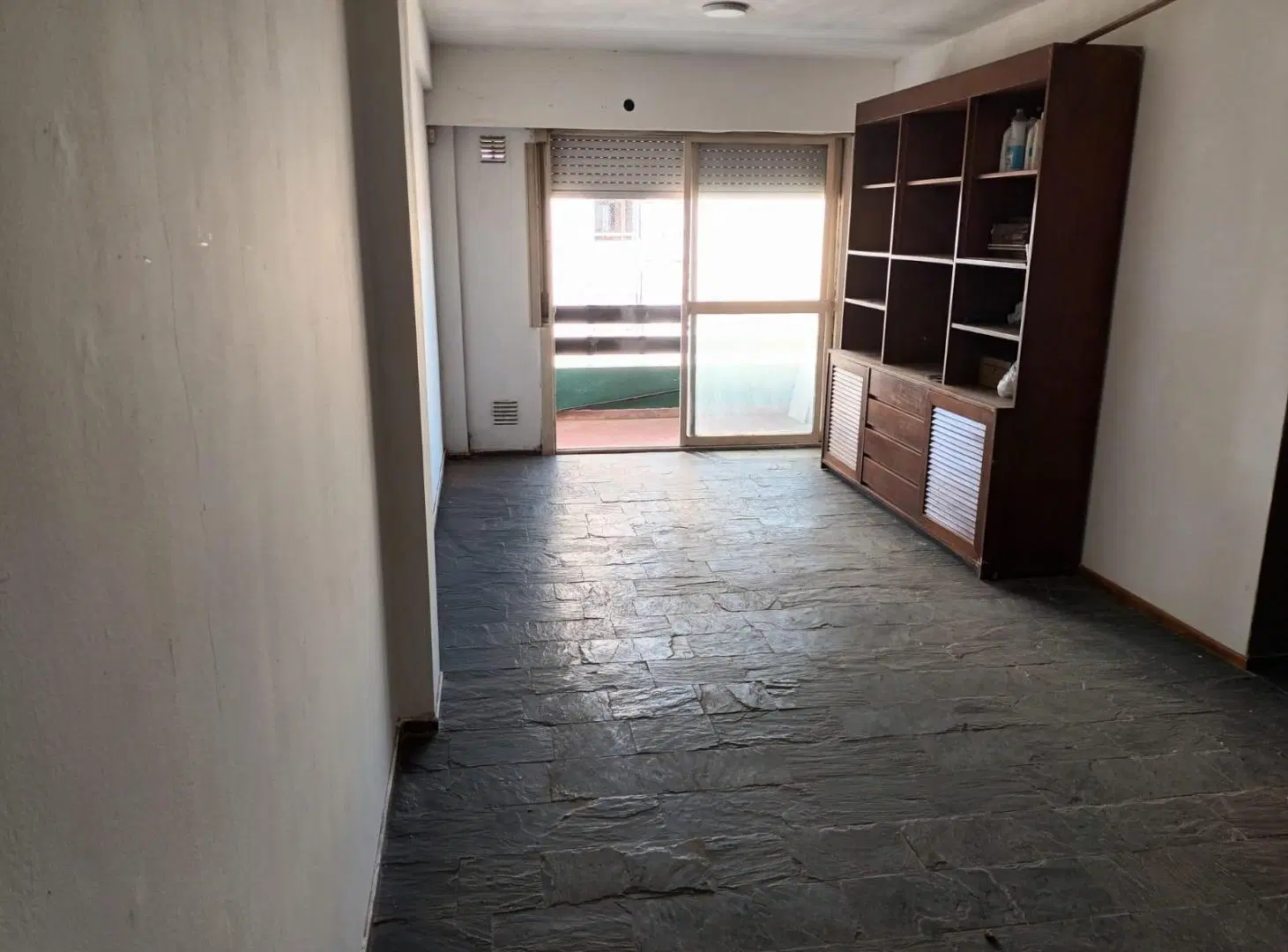 Departamento de 3 dormitorios Externo con balcon 2