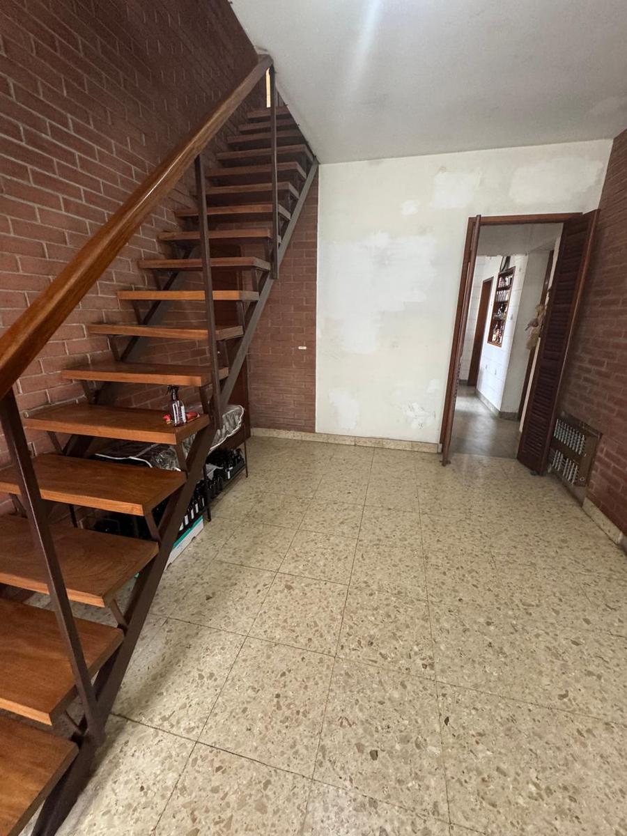 CASA EN CARAPACHAY