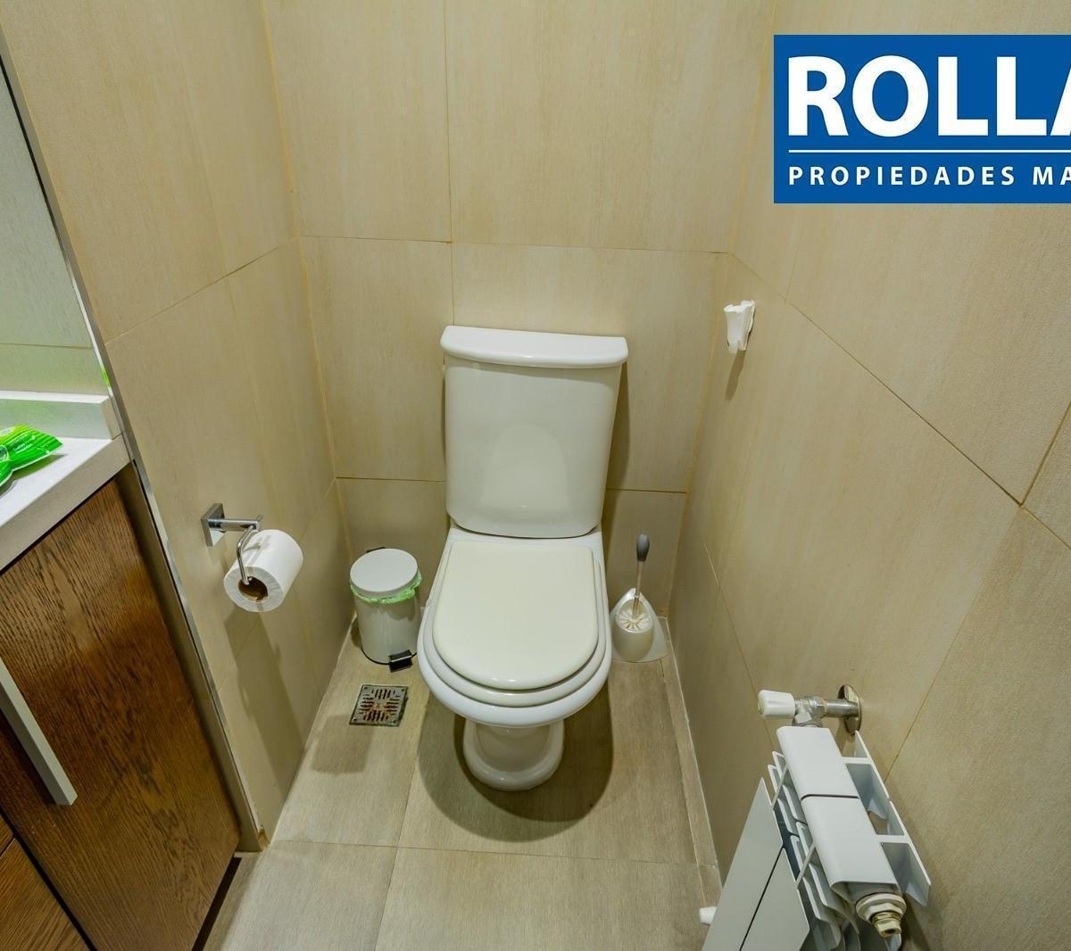 Foto de Excelente Chalet 9 amb, s/lote 10x51mts2!! VENTA. CARAPACHAY, imagen 4