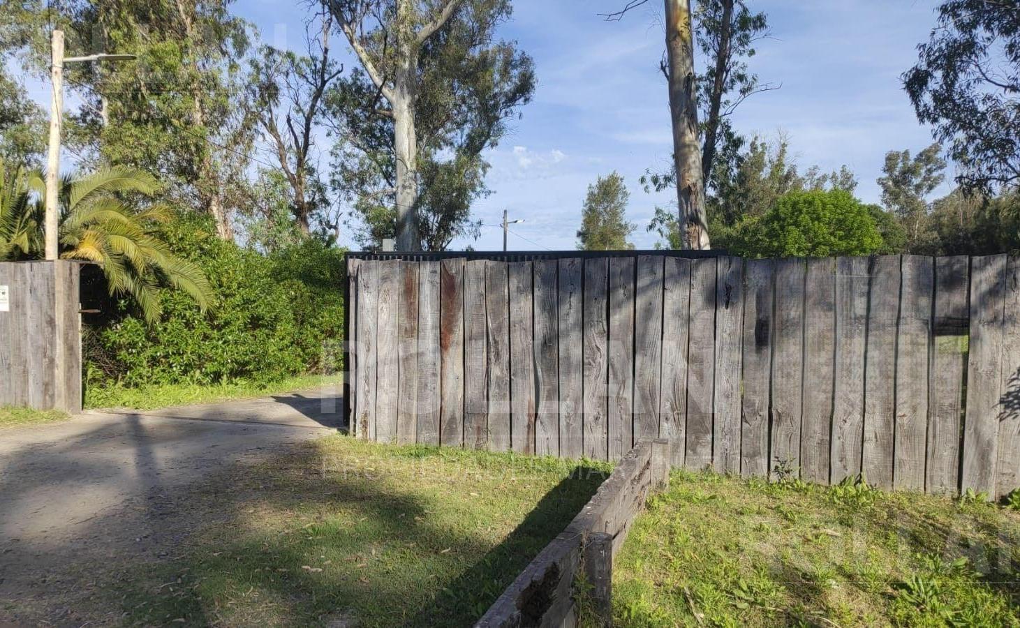 Terreno 800 mts2 con escritura y sin expensas! VENTA!!