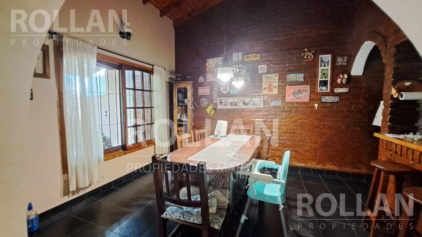 Foto de Impecable chalet 5 amb en 1 pl!! VENTA!! ESCOBAR!! Con Pileta!!, imagen 3