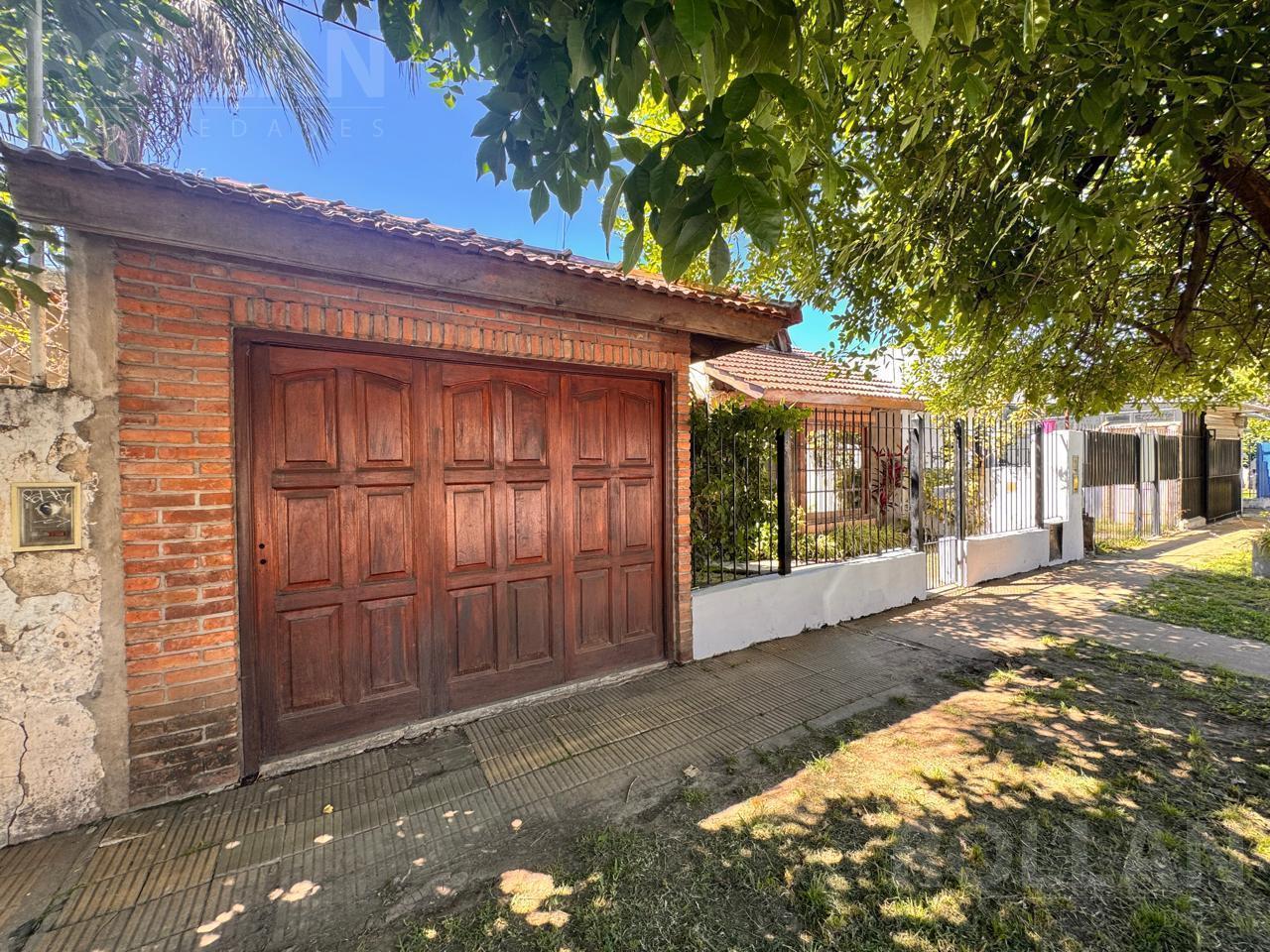 Foto de VENTA Casa en lote propio en Carapachay, imagen 3