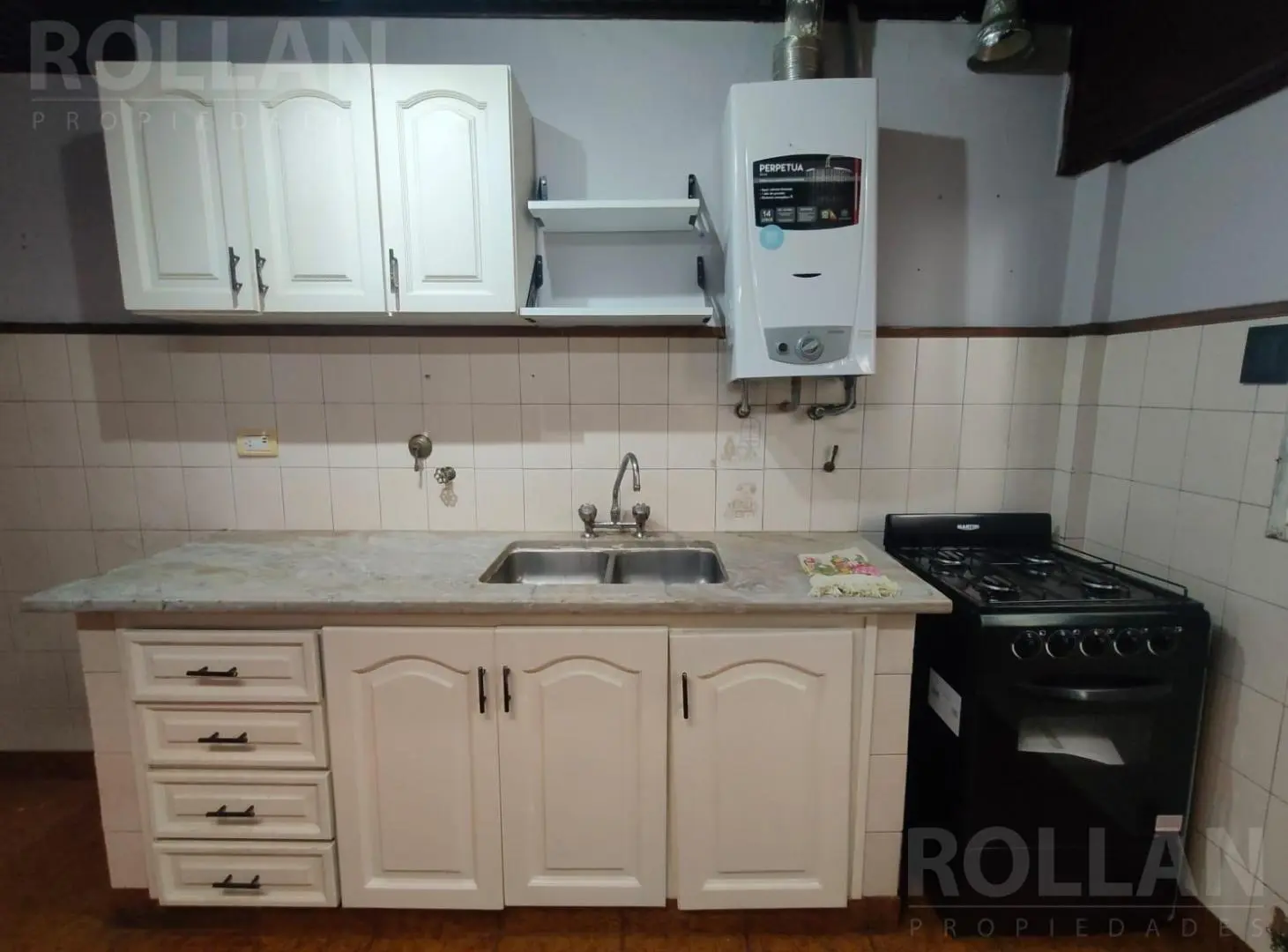 OPORTUNIDAD A METROS DE LA PANAMERICANA EN VILLA ADELINA 4
