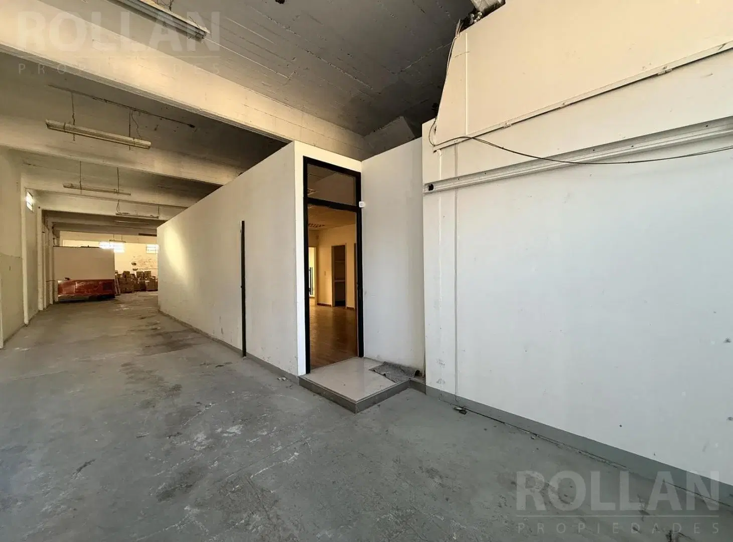 Inmueble Multiuso 440  mts2 cub!! EN VENTA!! EN MUNR0 3