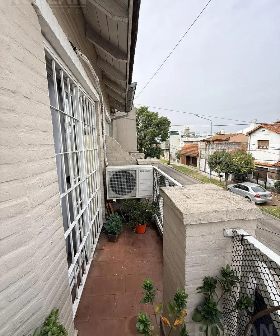 Exc chalet duplex 3 amb !! EN VENTA!! CARAPACHAY! Apto credito 4