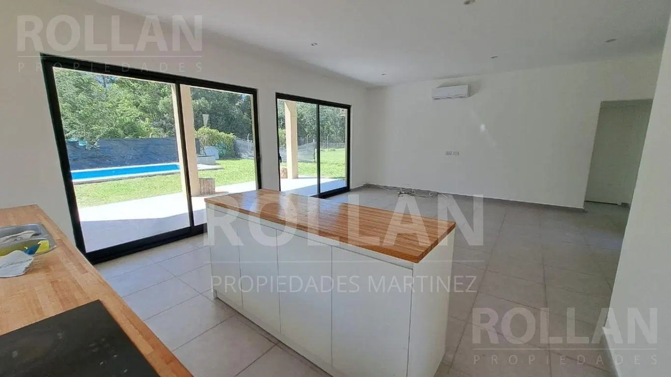 Exc Casa 4 amb en 2 pl c/piscina!! S/lote 658 mts2!! EN VENTA!! BARRIO PRIVADO EL ENSUEÑO!! 4