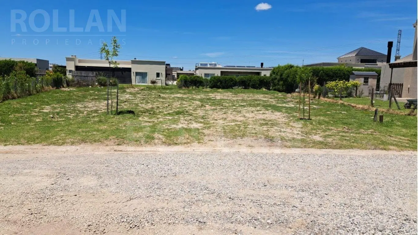 Terreno de 700 mts2 en Barrio Privado Manuel Belgrano 8