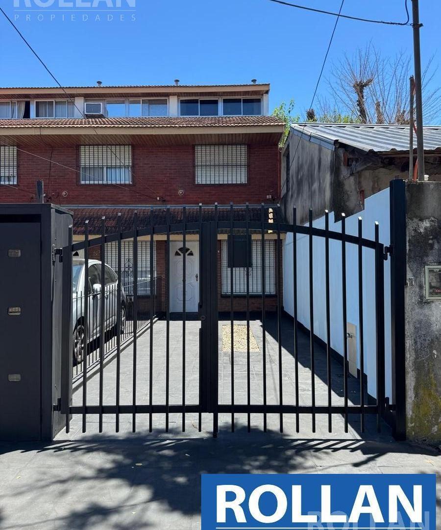 Foto de VENTA Duplex 4 ambientes en Carapachay, imagen 2